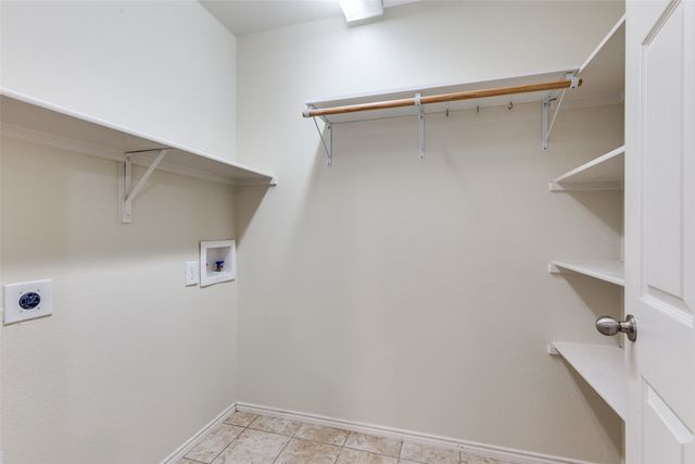 16333 Severn Lane, Fort Worth, TX 76247