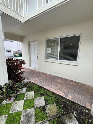 1856 NE 46th St F4, Fort Lauderdale, FL 33308