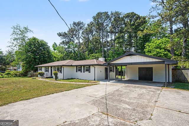 1563 Rockbridge Road, Stone Mountain, GA 30087