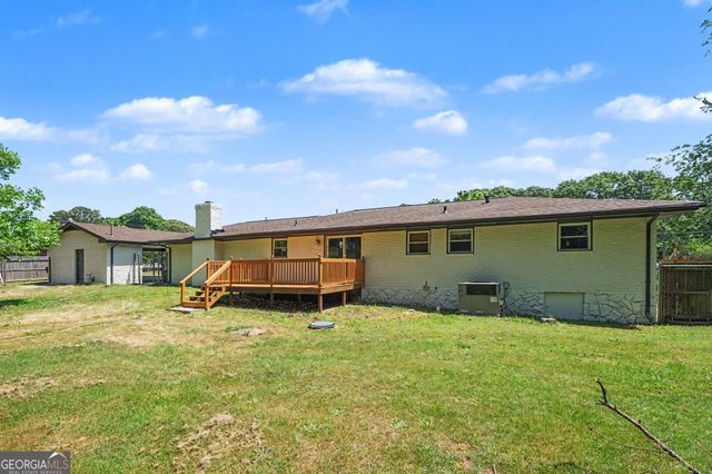 1563 Rockbridge Road, Stone Mountain, GA 30087