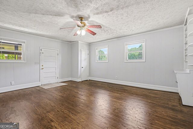 1563 Rockbridge Road, Stone Mountain, GA 30087