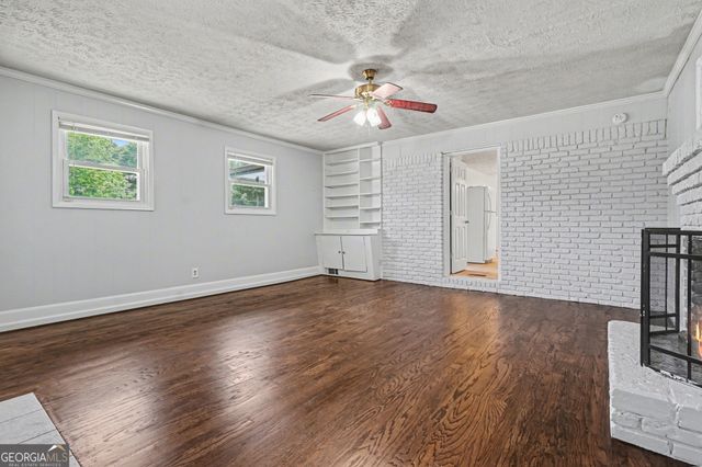 1563 Rockbridge Road, Stone Mountain, GA 30087