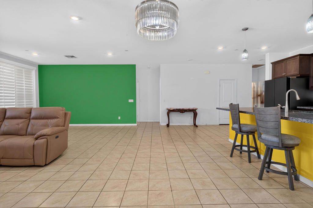 Image 13 of property listing at 11884 E Crescent Street, Desert Hot Springs, CA 92240