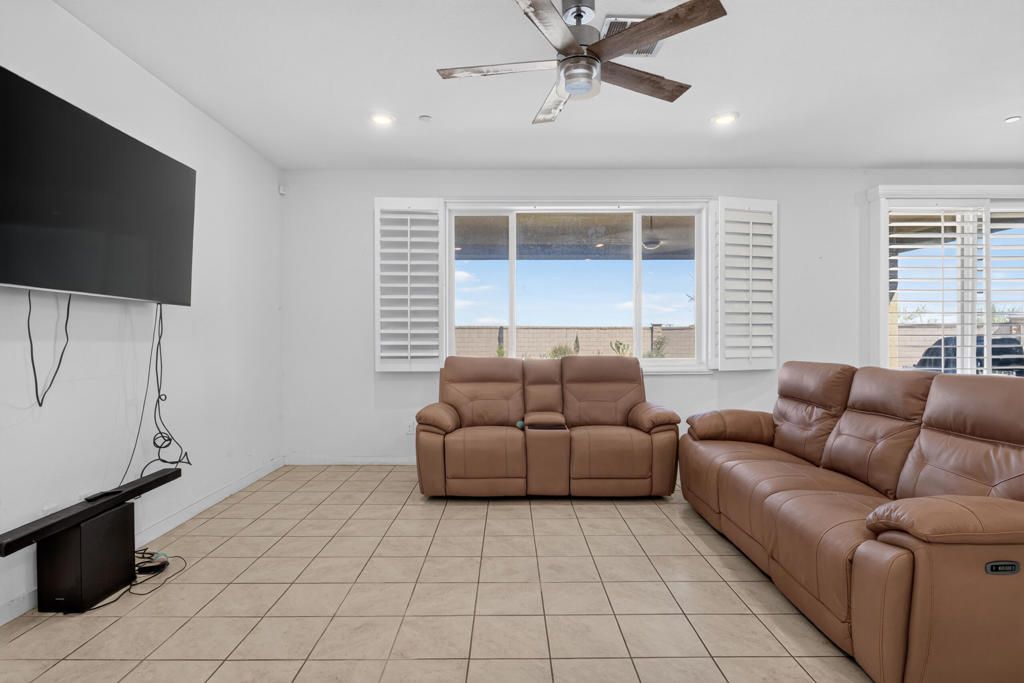Image 17 of property listing at 11884 E Crescent Street, Desert Hot Springs, CA 92240