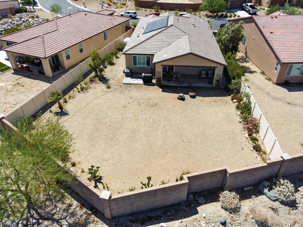 Image 3 of property listing at 11884 E Crescent Street, Desert Hot Springs, CA 92240