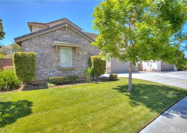 14271 Rolling Stream Place, Eastvale, CA 92880