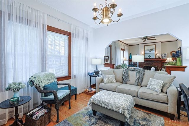 409 Corona Avenue, Oakwood, OH 45419