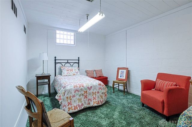 409 Corona Avenue, Oakwood, OH 45419