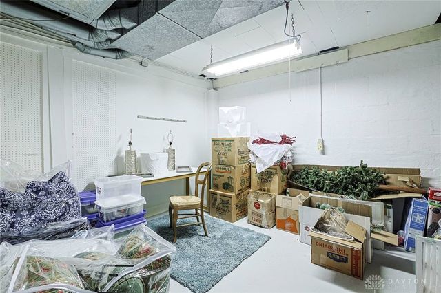 409 Corona Avenue, Oakwood, OH 45419