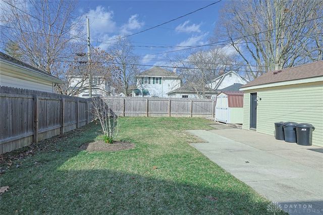 409 Corona Avenue, Oakwood, OH 45419