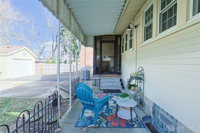 409 Corona Avenue, Oakwood, OH 45419