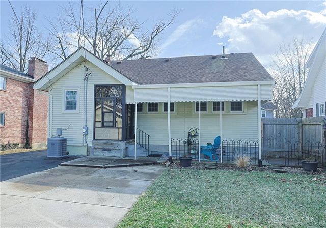 409 Corona Avenue, Oakwood, OH 45419