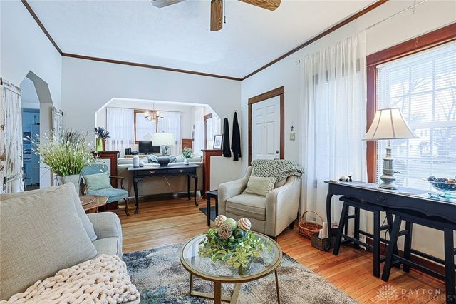 409 Corona Avenue, Oakwood, OH 45419