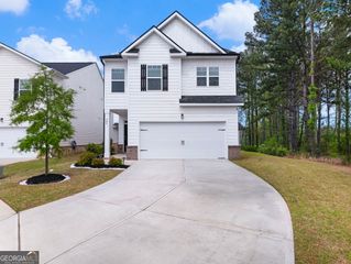 141 Gaston Court, Hoschton, GA 30548