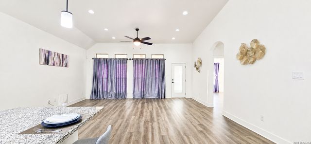 6923 Comanche View, San Antonio, TX 78233
