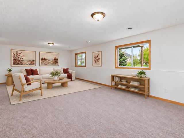 6334 Marshall Avenue NE, Otsego, MN 55301
