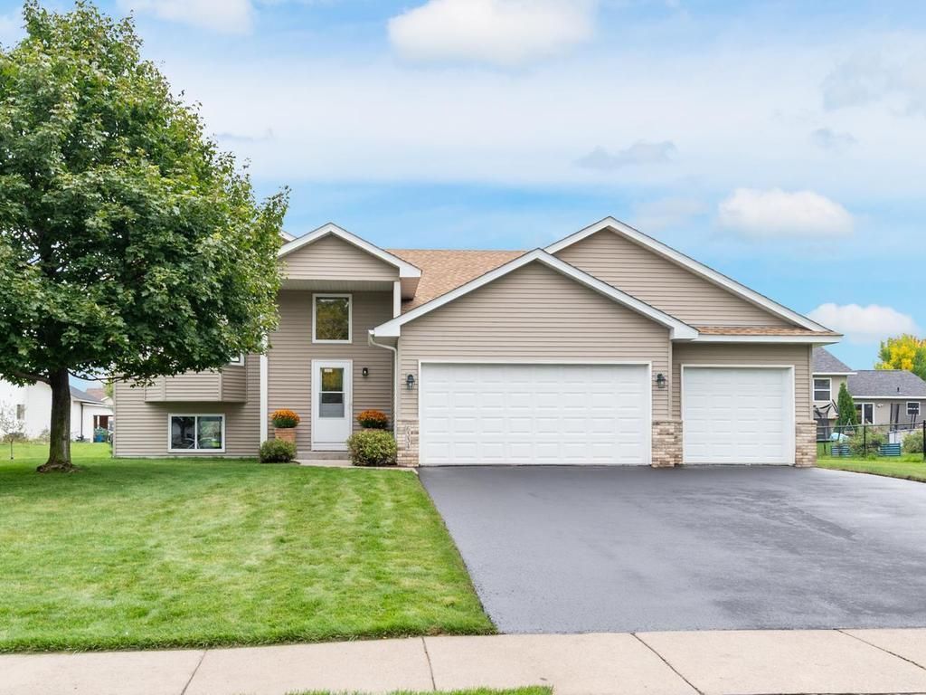 6334 Marshall Avenue NE, Otsego, MN 55301