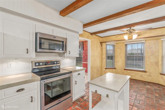 520 Northpark Drive, Bossier City, LA 71111