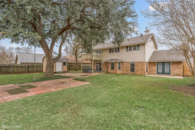 520 Northpark Drive, Bossier City, LA 71111