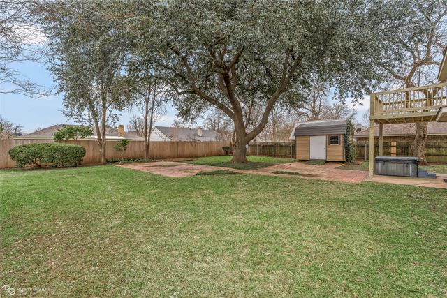 520 Northpark Drive, Bossier City, LA 71111