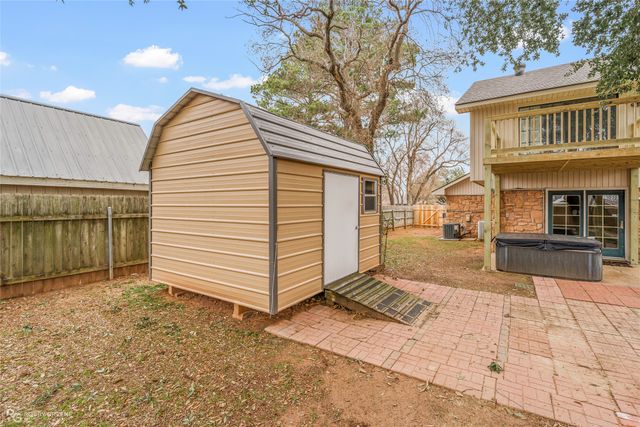 520 Northpark Drive, Bossier City, LA 71111