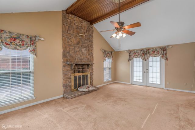 520 Northpark Drive, Bossier City, LA 71111