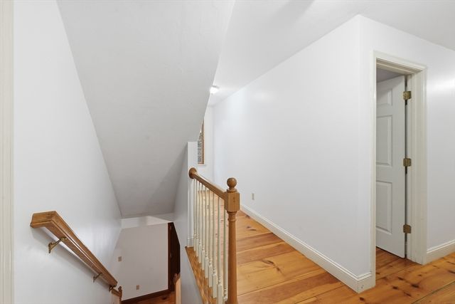 107 Henry St, Uxbridge, MA 01569