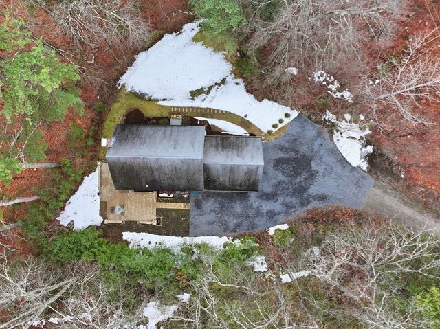 107 Henry St, Uxbridge, MA 01569