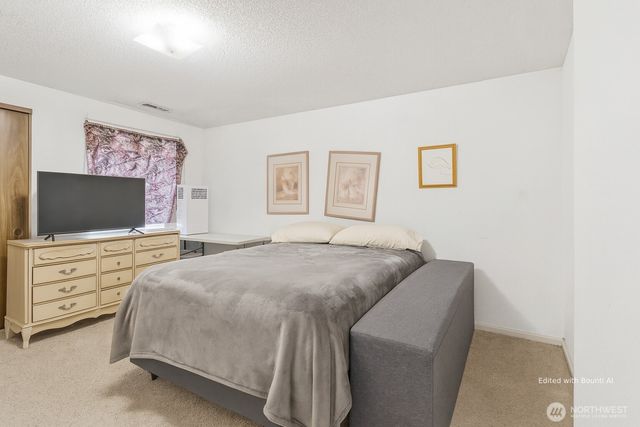 5608 NE 38th Street, Vancouver, WA 98661