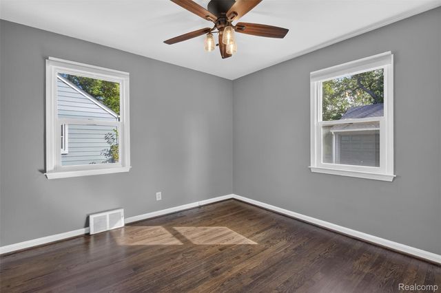 1830 Tyler Avenue, Berkley, MI 48072