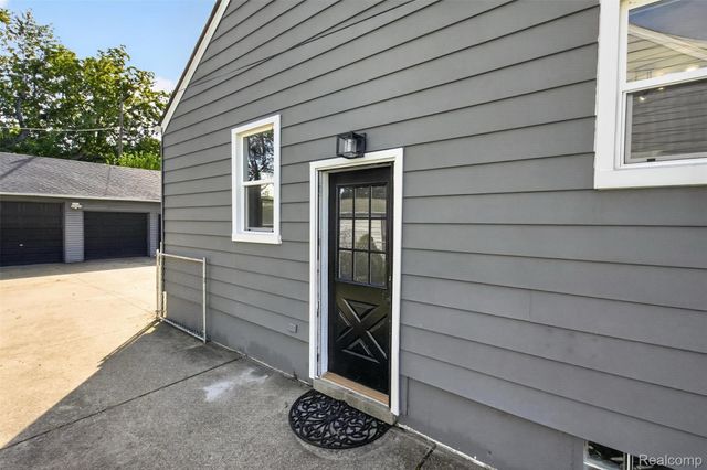 1830 Tyler Avenue, Berkley, MI 48072