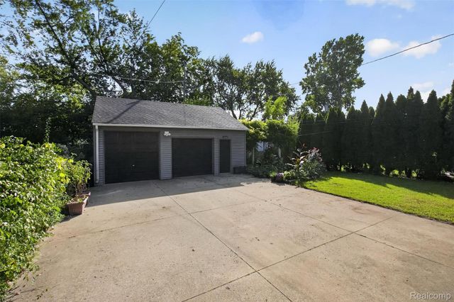 1830 Tyler Avenue, Berkley, MI 48072