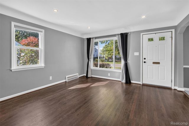 1830 Tyler Avenue, Berkley, MI 48072