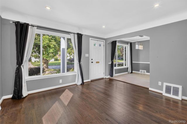 1830 Tyler Avenue, Berkley, MI 48072