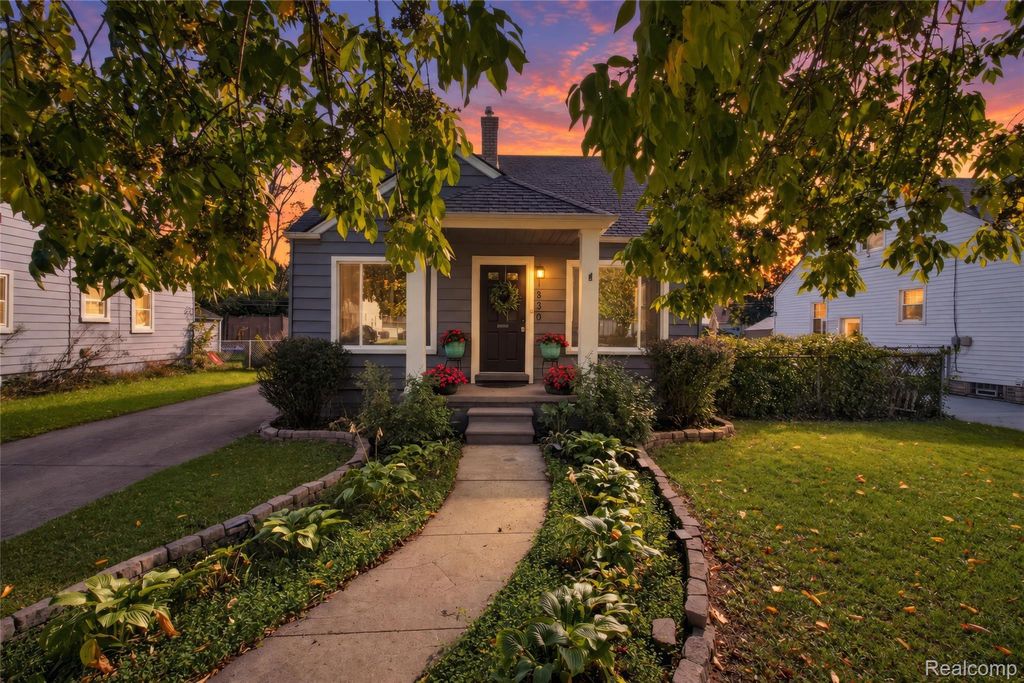 1830 Tyler Avenue, Berkley, MI 48072