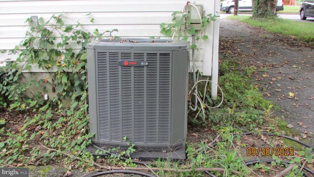 5112 NAVAHOE ST, College Park, MD 20740