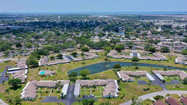 6129 HERITAGE LANE W 6129, Bradenton, FL 34209