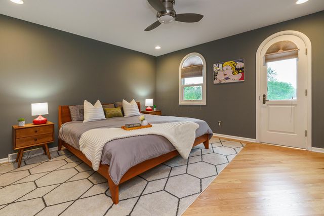 2484 Danvers Court, Columbus, OH 43220