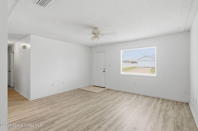 625 Concord Street NE, Palm Bay, FL 32907