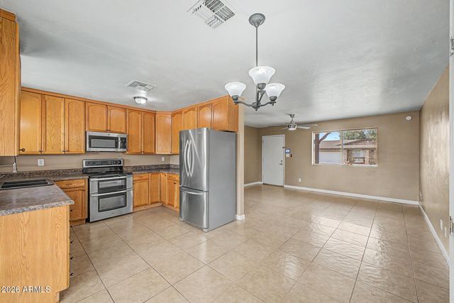 17801 N 8th Drive, Phoenix, AZ 85023