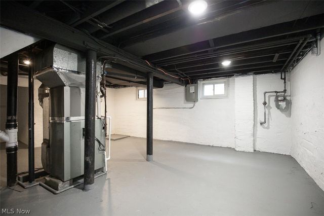 3704 W 140th Street, Cleveland, OH 44111