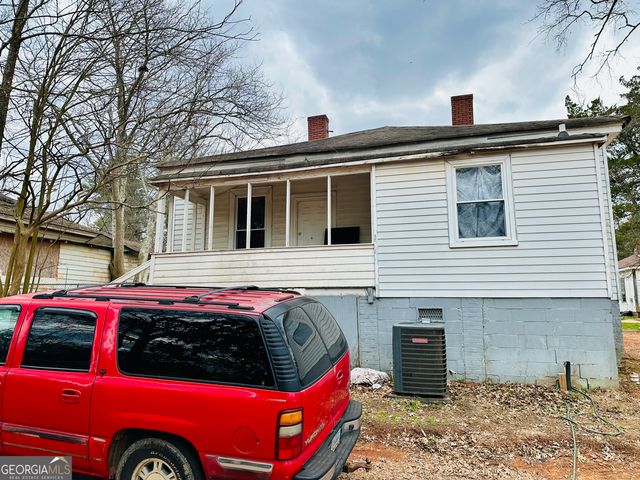 6 Spruce Street, Porterdale, GA 30014