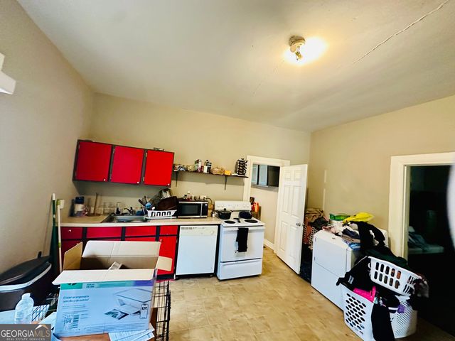 6 Spruce Street, Porterdale, GA 30014