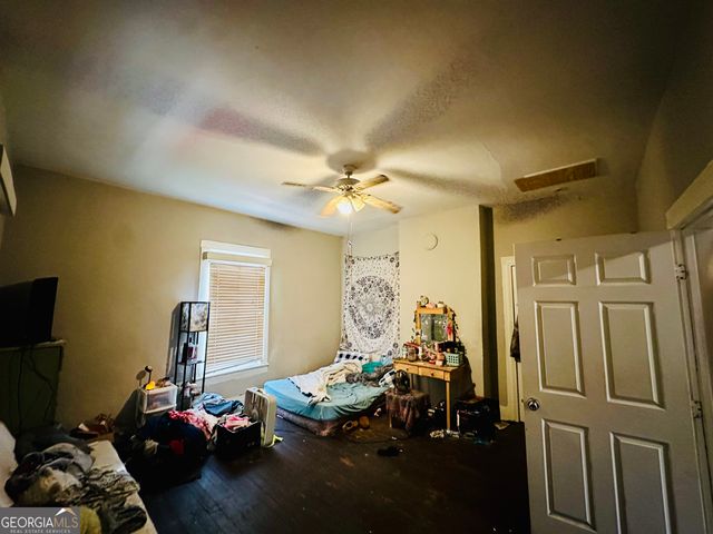 6 Spruce Street, Porterdale, GA 30014