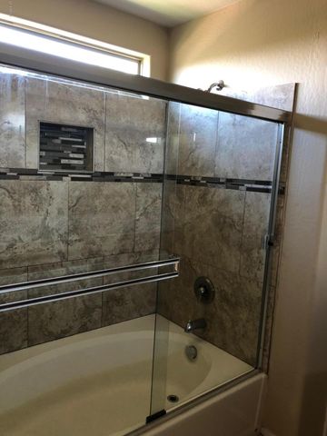 17480 W MAUNA LOA Lane, Surprise, AZ 85388