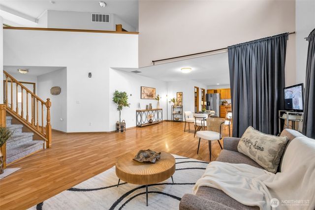 13308 108th Avenue E, Puyallup, WA 98374