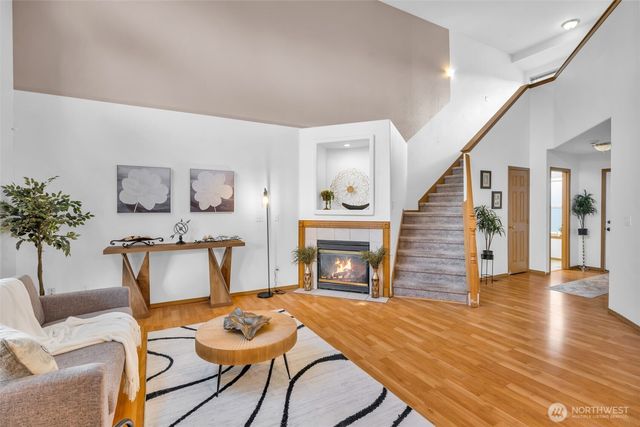 13308 108th Avenue E, Puyallup, WA 98374