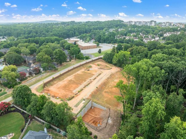7 Carlingford Way, Greenville, SC 29615