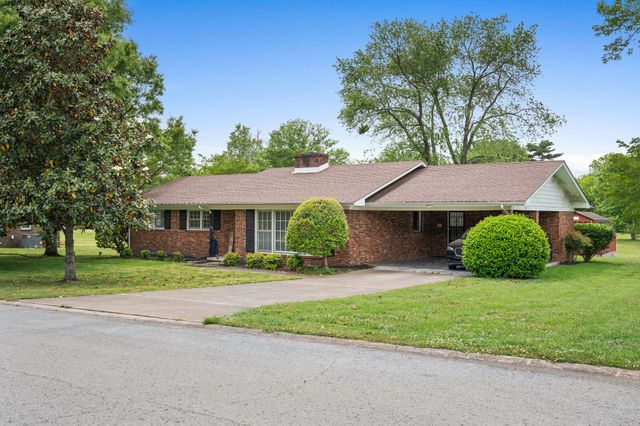 705 Dow Dr, Shelbyville, TN 37160
