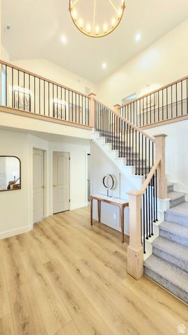 1972 E EVERLEIGH CIR, Sandy, UT 84093